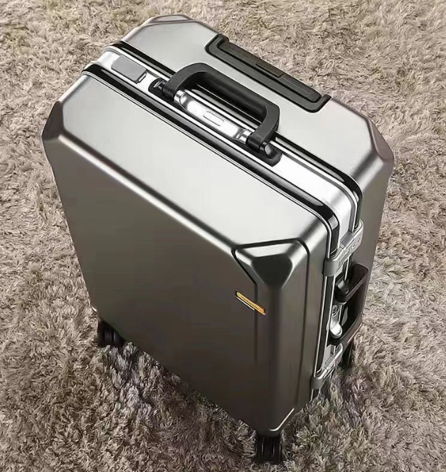 2023 New Luggage Trolley Boarding Travel Box Wedding Box Passwor